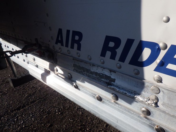 2017-great-dane-everest-cl-image-12