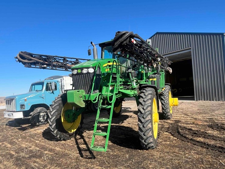 2009-john-deere-4830-image-1