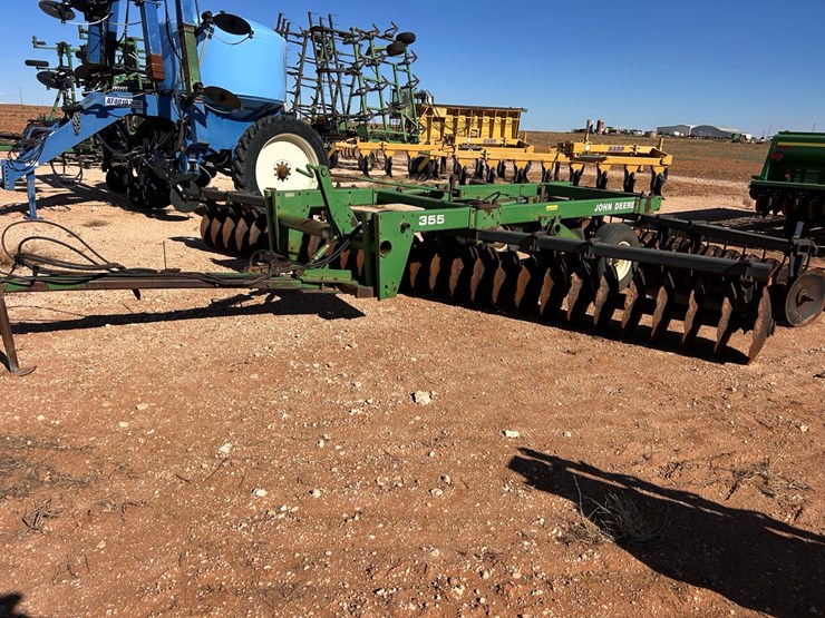 john-deere-355-image-1