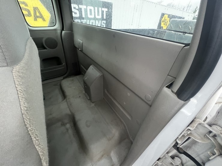 2008-chevrolet-colorado-image-22