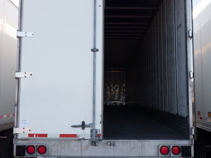 2018-utility-van-image-23