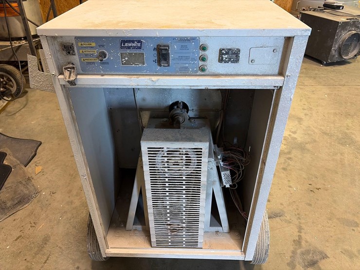 l.b.-white-premier-350df-heater-image-5