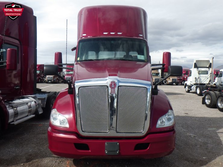 2020-kenworth-t680-image-2
