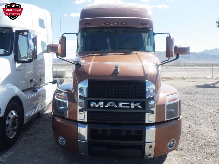 2023-mack-anthem-image-2