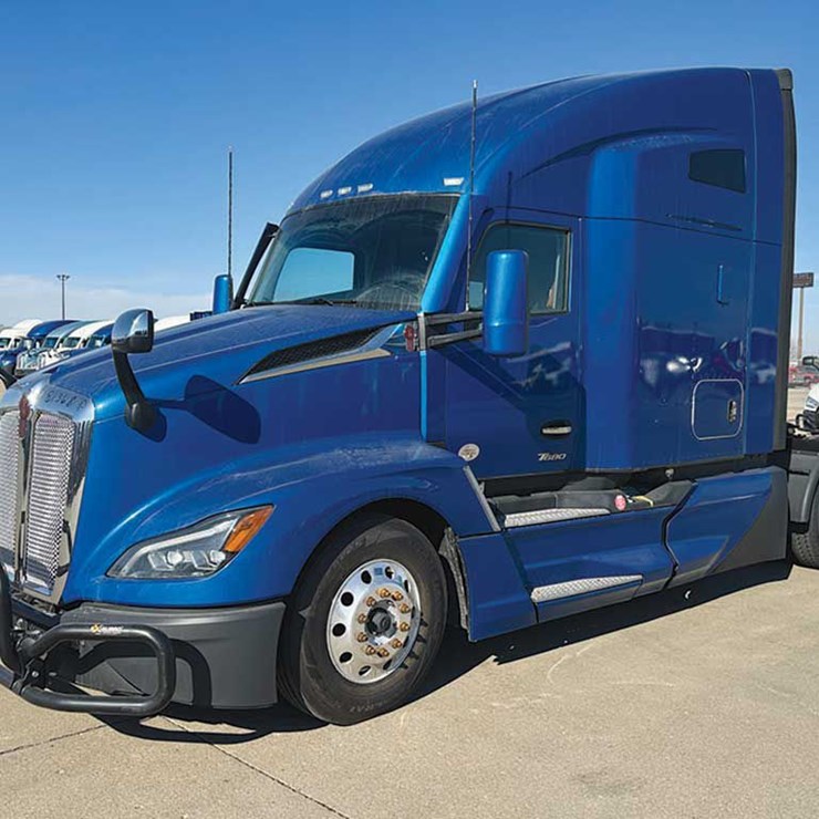 2022 KENWORTH T680