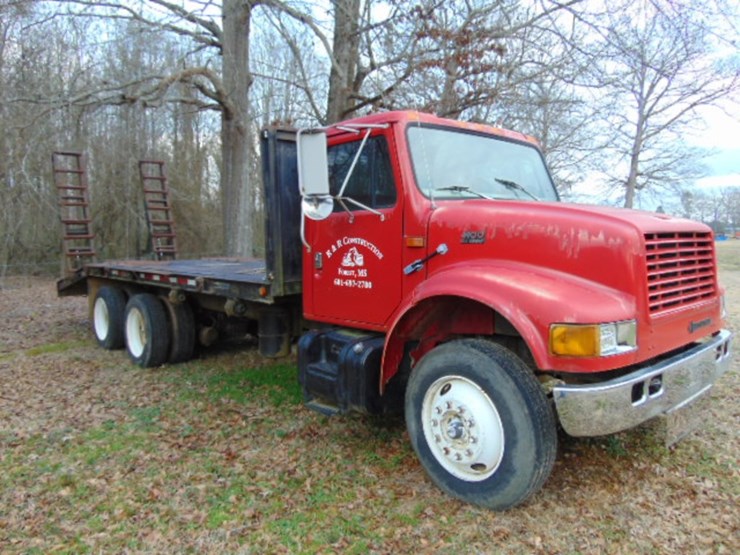 1999-international-4000-image-2