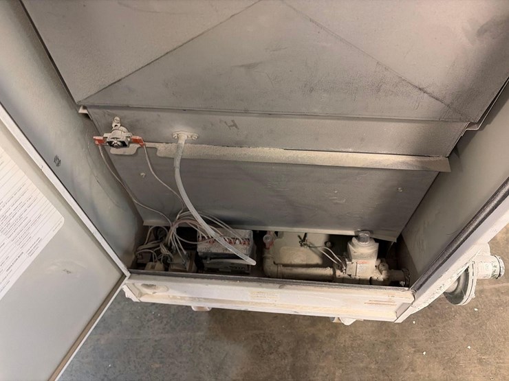 l.b.-white-premier-350df-heater-image-7