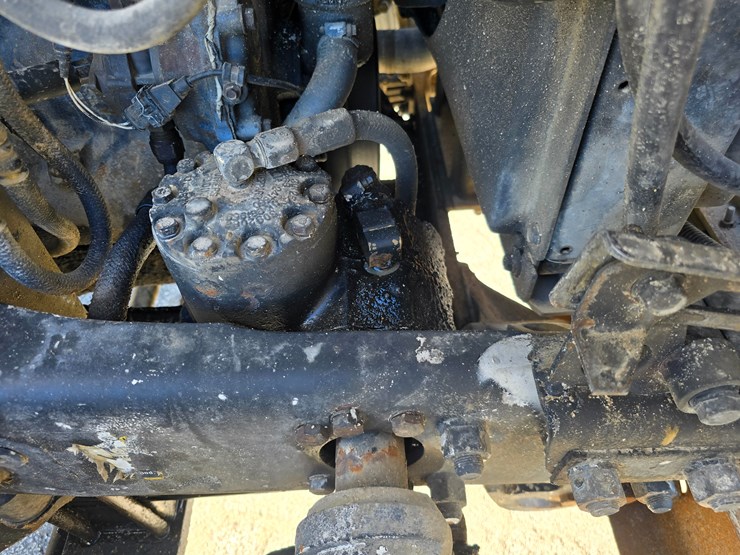 2001-mack-rd688s-image-44