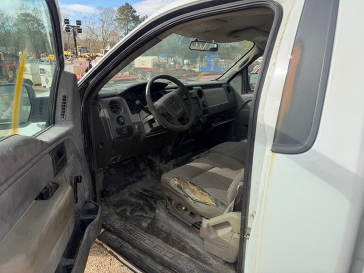 2011-ford-f150-image-22