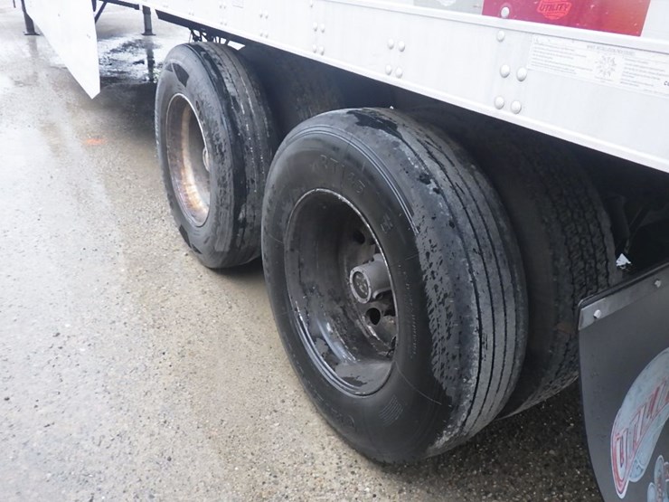 2020-utility-3000r-image-18