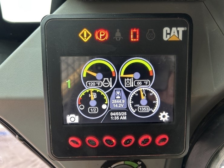 2021-caterpillar-289d3-image-24