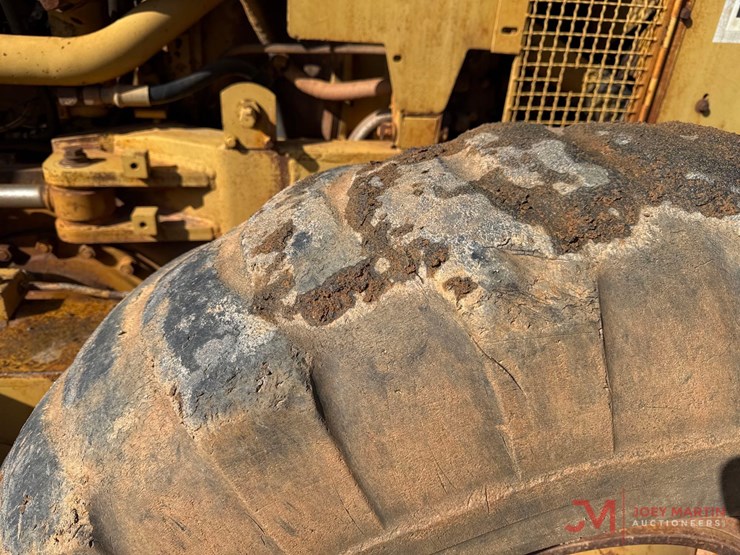 caterpillar-130g-image-10