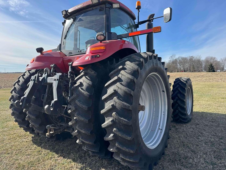 2010-case-ih-275-image-9