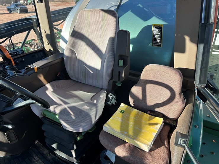 john-deere-4930-image-30