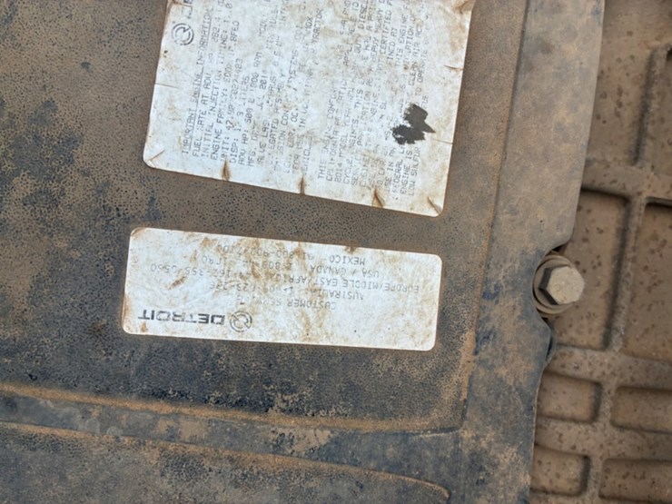 2015-western-star-4700-image-9