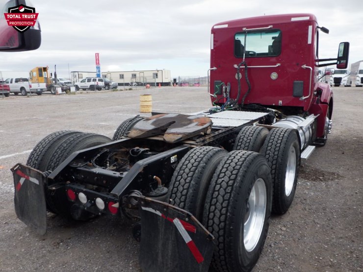 2019-kenworth-t880-image-10