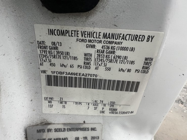 2014-ford-f350-image-10