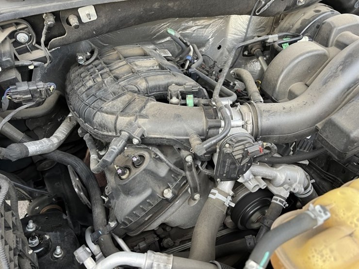 2016-ford-f150-xl-image-11