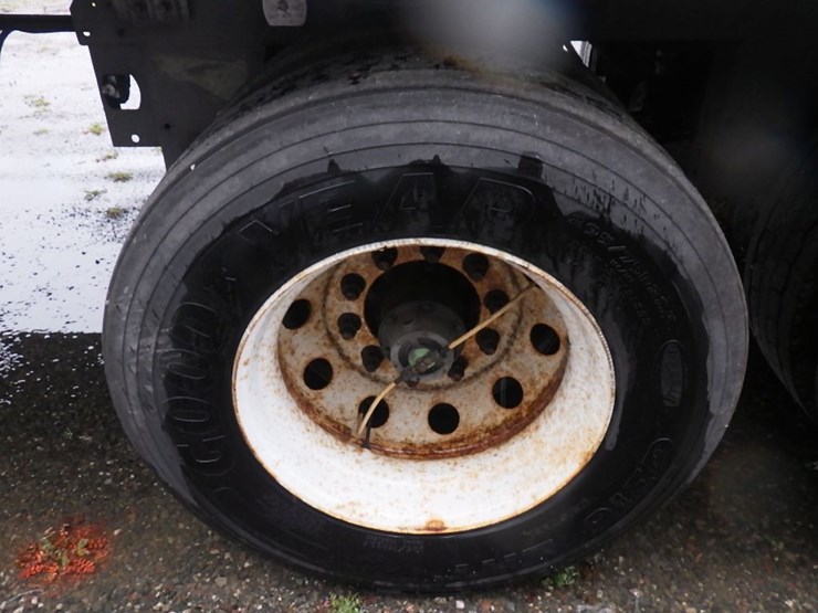 2018-hyundai-translead-image-19