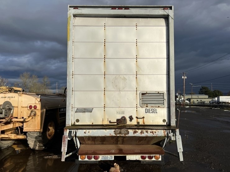 1976-great-dane-trailer-image-3