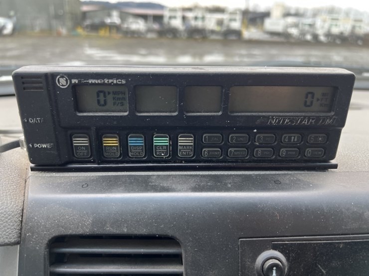 2011-gmc-sierra-extra-cab-pickup-image-32