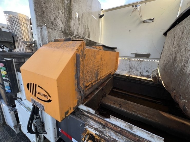 2013-mack-leu612-image-29