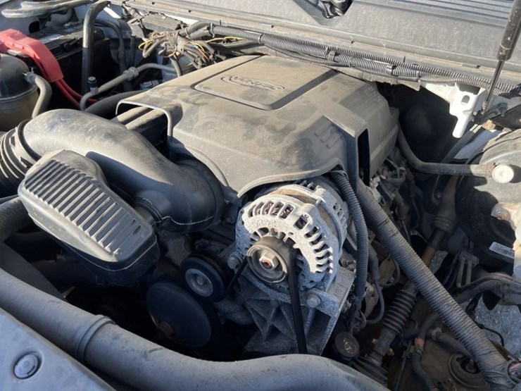 2009-chevrolet-tahoe-image-12