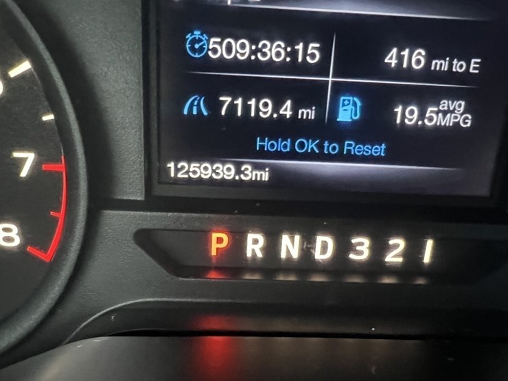 2016-ford-f150-xl-image-28