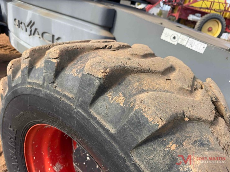 2015-skyjack-sj66t-image-8