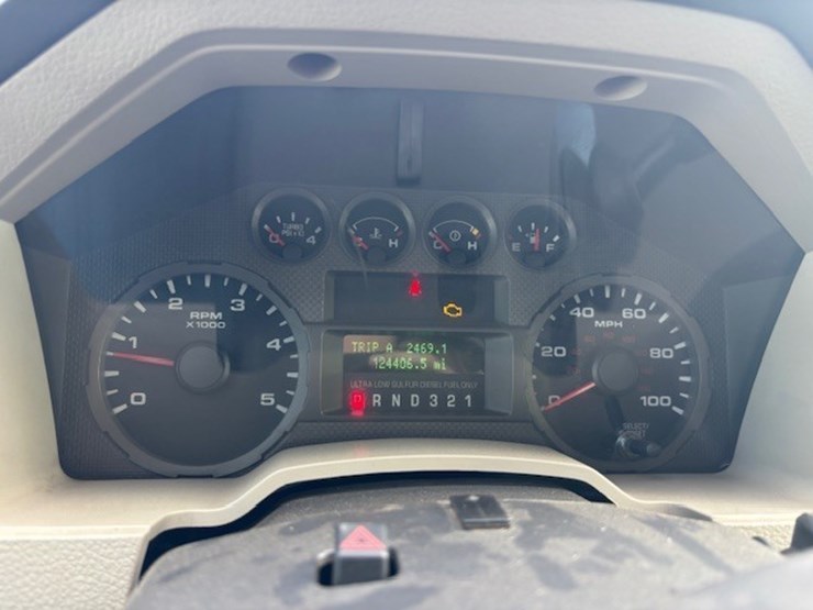 2008-ford-f550-sd-image-26