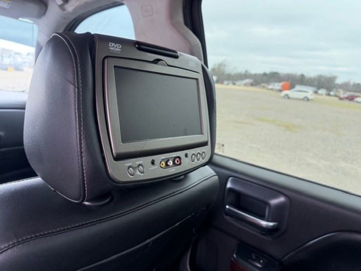 #428-•-2015-gmc-k1500-pickup-image-31