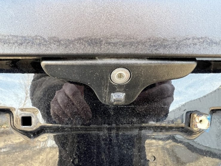 2016-ford-explorer-image-19