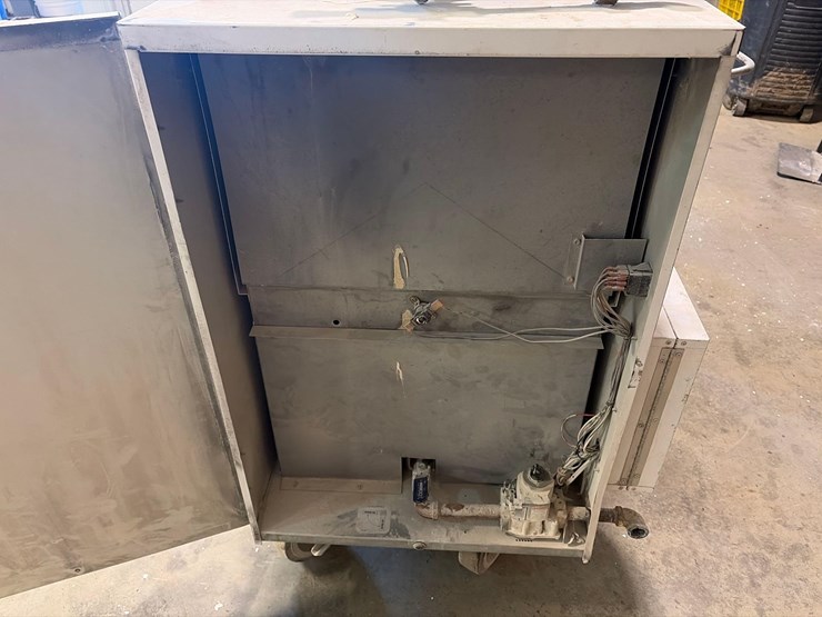 l.b.-white-premier-350df-heater-image-6