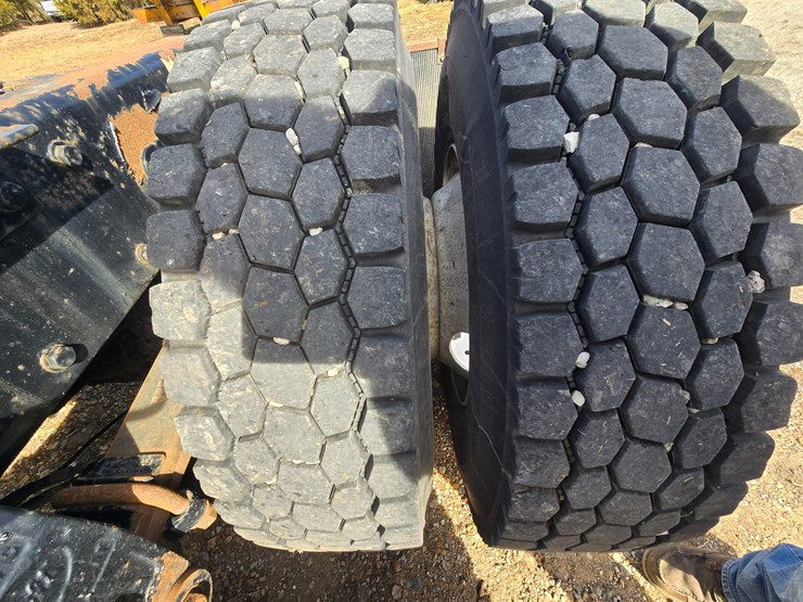 1997-peterbilt-377-image-72