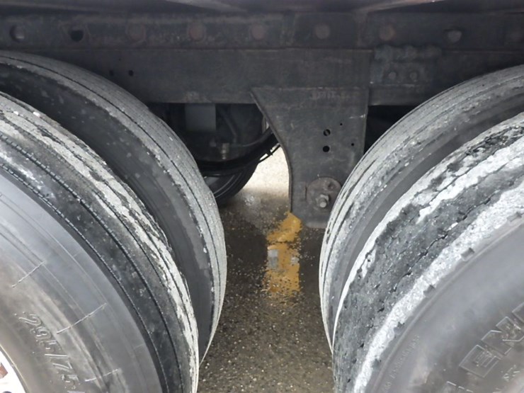 2021-utility-3000r-image-16