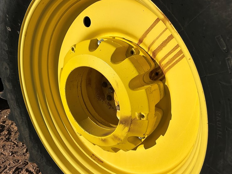 2019-john-deere-8370r-image-35