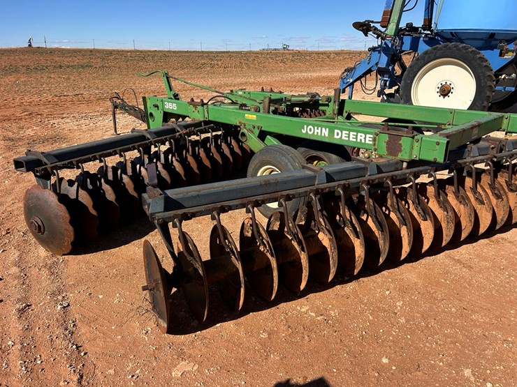 john-deere-355-image-8