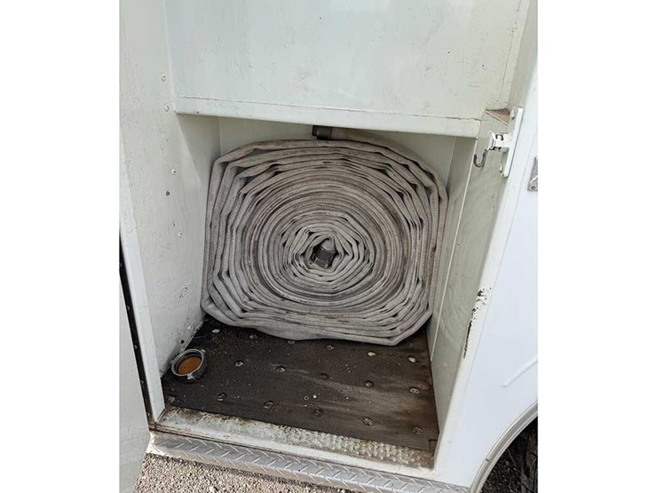 1983-international-s1700-image-5