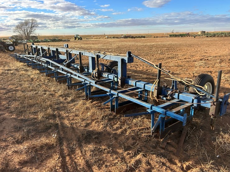 #88-•-sam-stevens-crop-slide-image-4