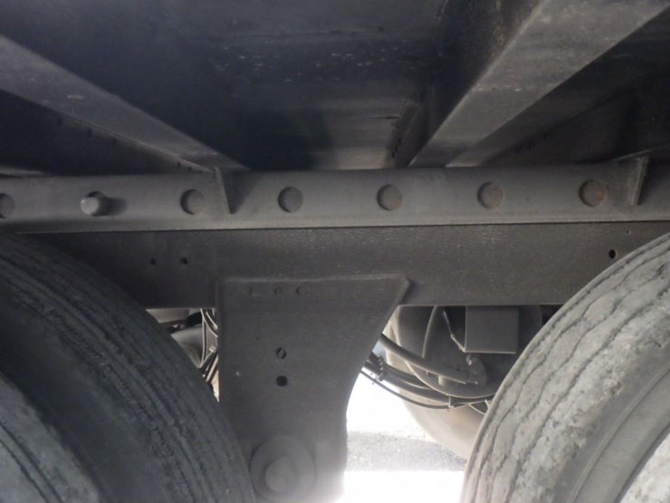 2022-utility-4000d-x-image-9