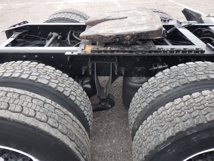 2016-international-prostar+122-image-4