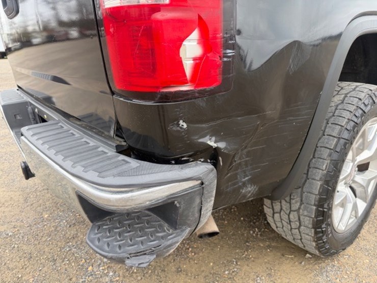 #428-•-2015-gmc-k1500-pickup-image-22