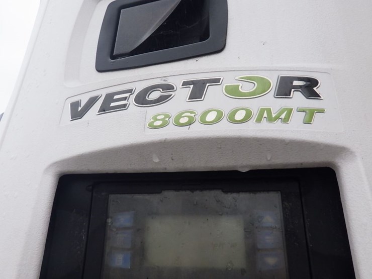 2016-hyundai-reefer-image-27