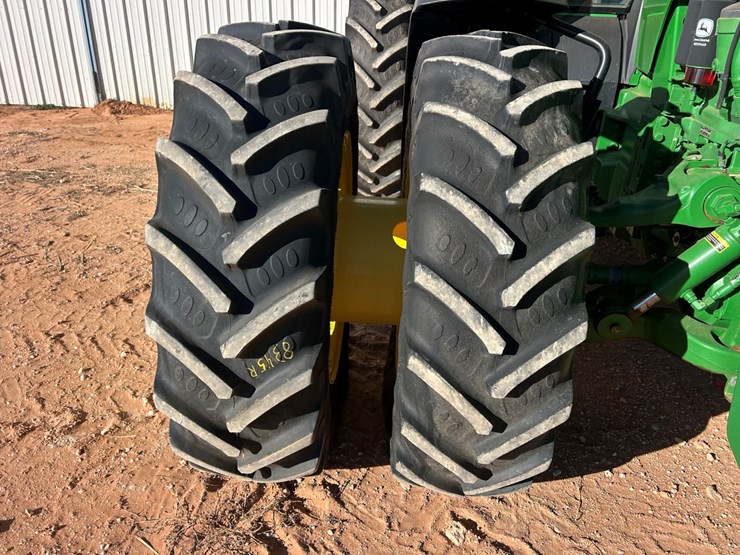 2020-john-deere-8345r-image-18