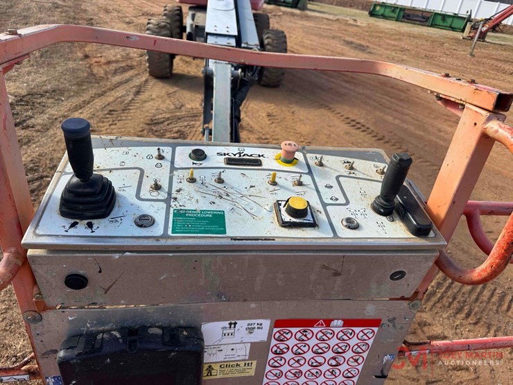 2015-skyjack-sj66t-image-11