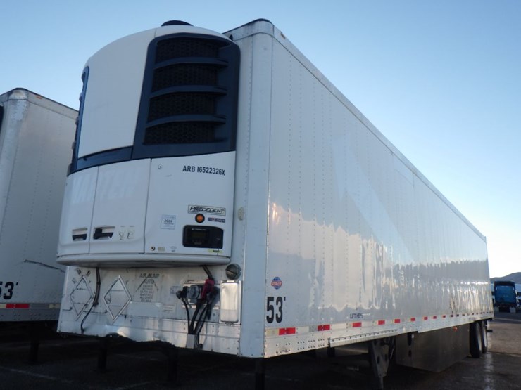 2017-utility-3000r-image-1