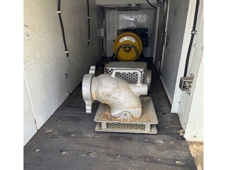 1983-international-s1700-image-9