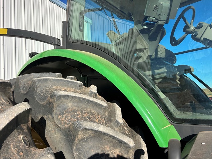 2020-john-deere-8345r-image-12