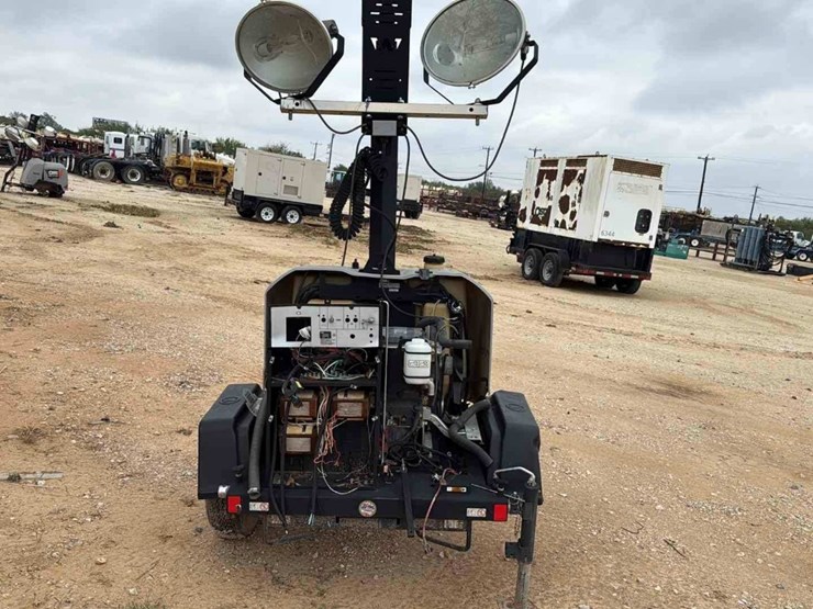 2021-wacker-neuson-light-tower-image-4