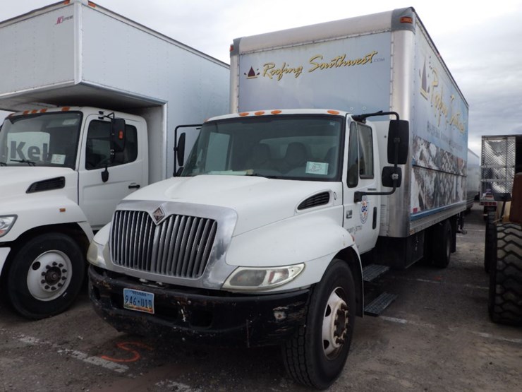 2003-international-durastar-4300-image-1